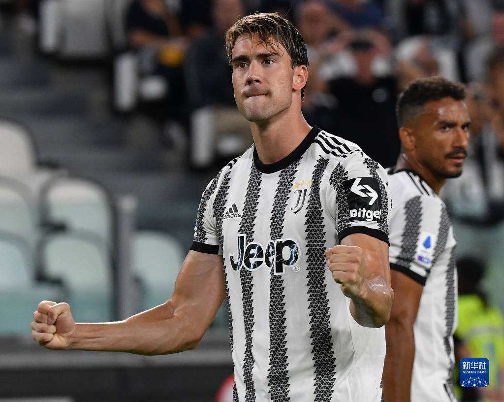 世体：费尔明今天将接受检查确定周末能否上场，预计欧冠复出（世体：费尔明今日接受检查评估周末能否出战，欧冠预计复出）