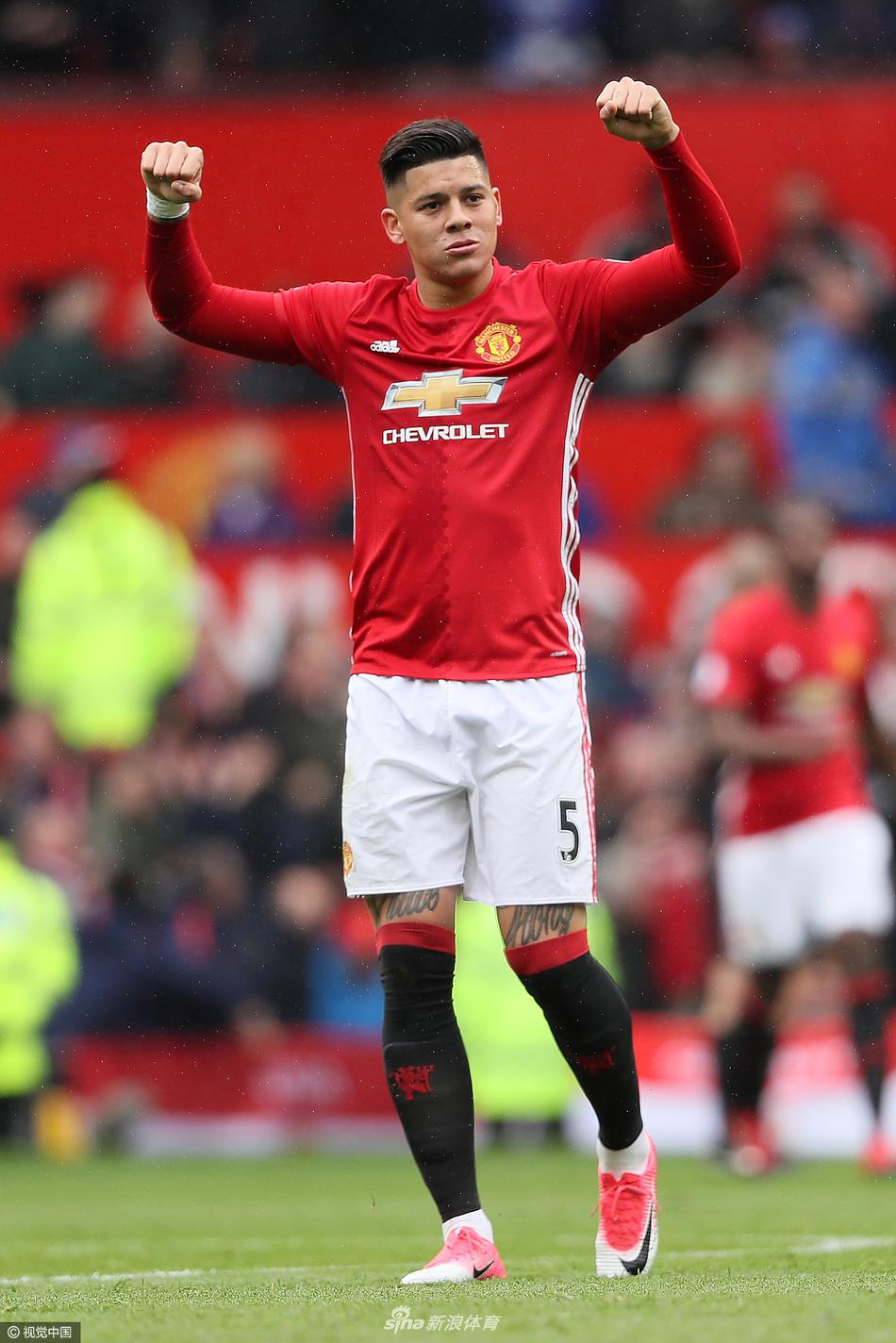 拉奥斯评皇马争议战主裁：金特罗在比赛中缺乏应有的情绪平衡（拉奥斯谈皇马争议战：主裁金特罗情绪管理不到位）