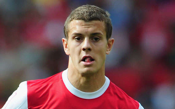 基本锁定世界杯席位，哈兰德和挪威队友赛后在更衣室激情庆祝（世界杯门票基本到手，哈兰德与挪威队友赛后在更衣室狂欢）