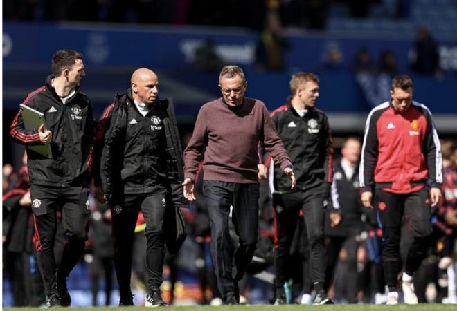 中超球队阵容分析：武汉三镇近期变化,（中超观察：武汉三镇阵容近期动向解读）