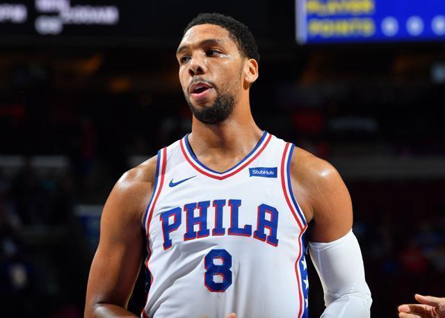 孔帕尼：阿芳很可能下周末复出；我们祝穆勒在美职联决赛获胜（孔帕尼：阿芳有望下周末回归；祝穆勒美职联决赛告捷）