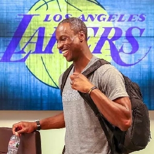 前12居然没有罗哥的名场面，按理来说哪怕硬投，凭...（前12竟无罗哥高光，按理说就算硬投也该占一席）